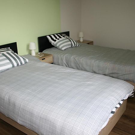 Appartement Les Nuits D'Aldearde à Airvault Extérieur photo